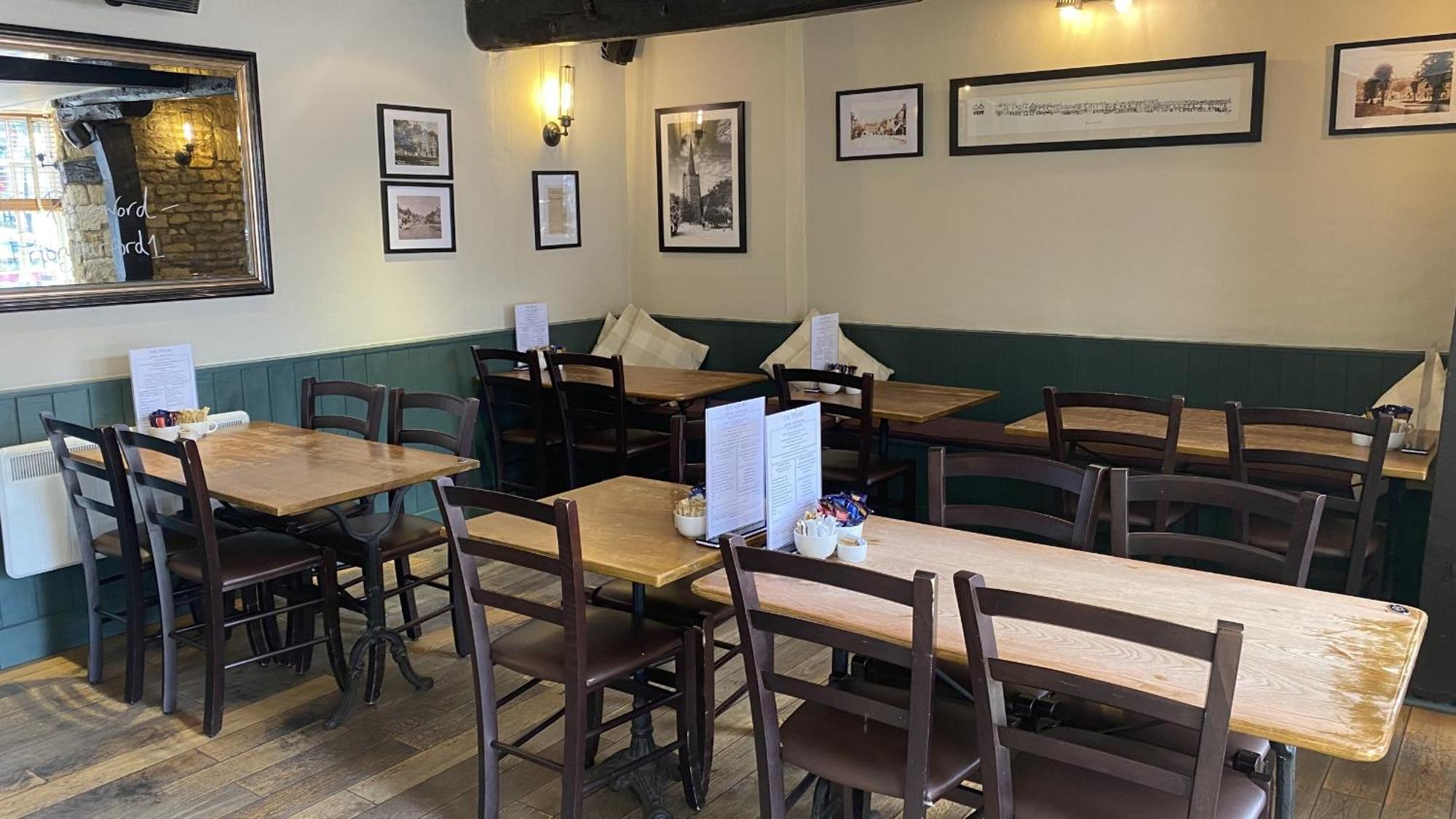 Priory Tearooms Burford With Rooms Exteriör bild