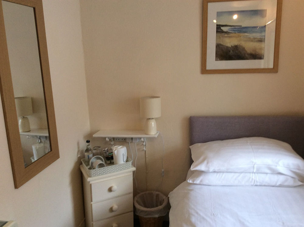Priory Tearooms Burford With Rooms Exteriör bild
