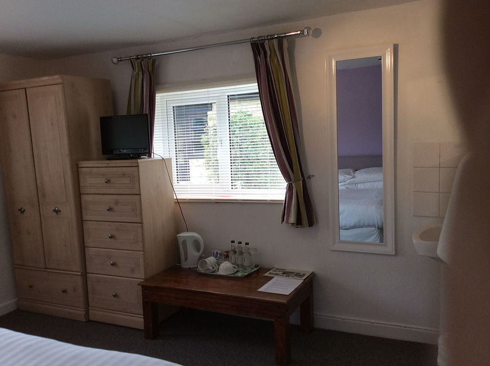 Priory Tearooms Burford With Rooms Exteriör bild