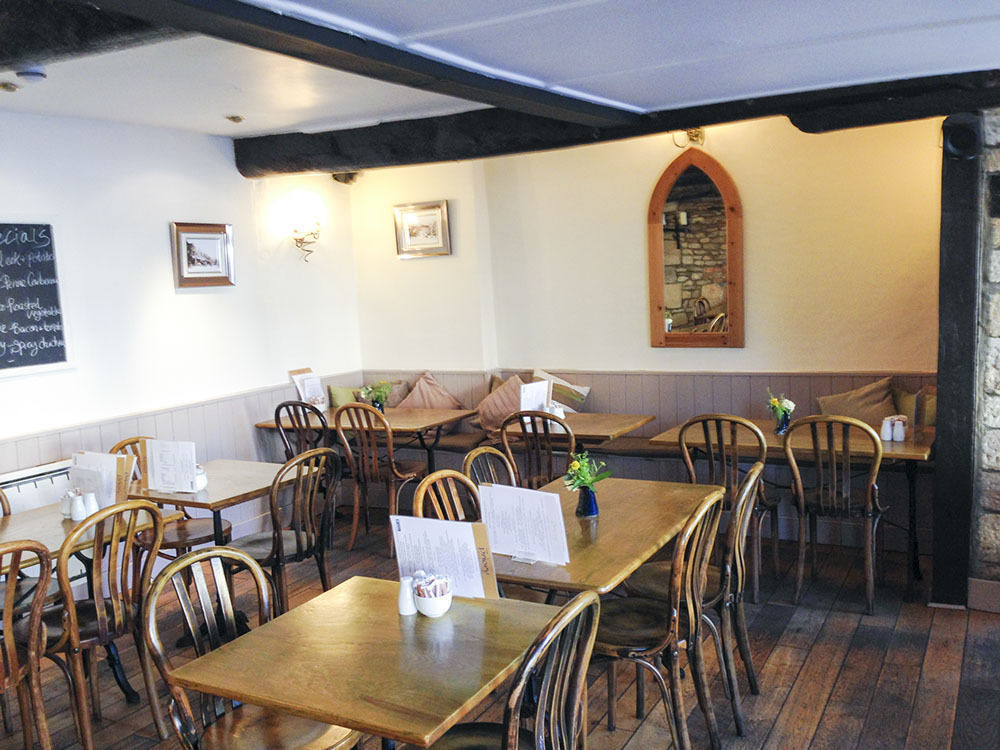 Priory Tearooms Burford With Rooms Exteriör bild
