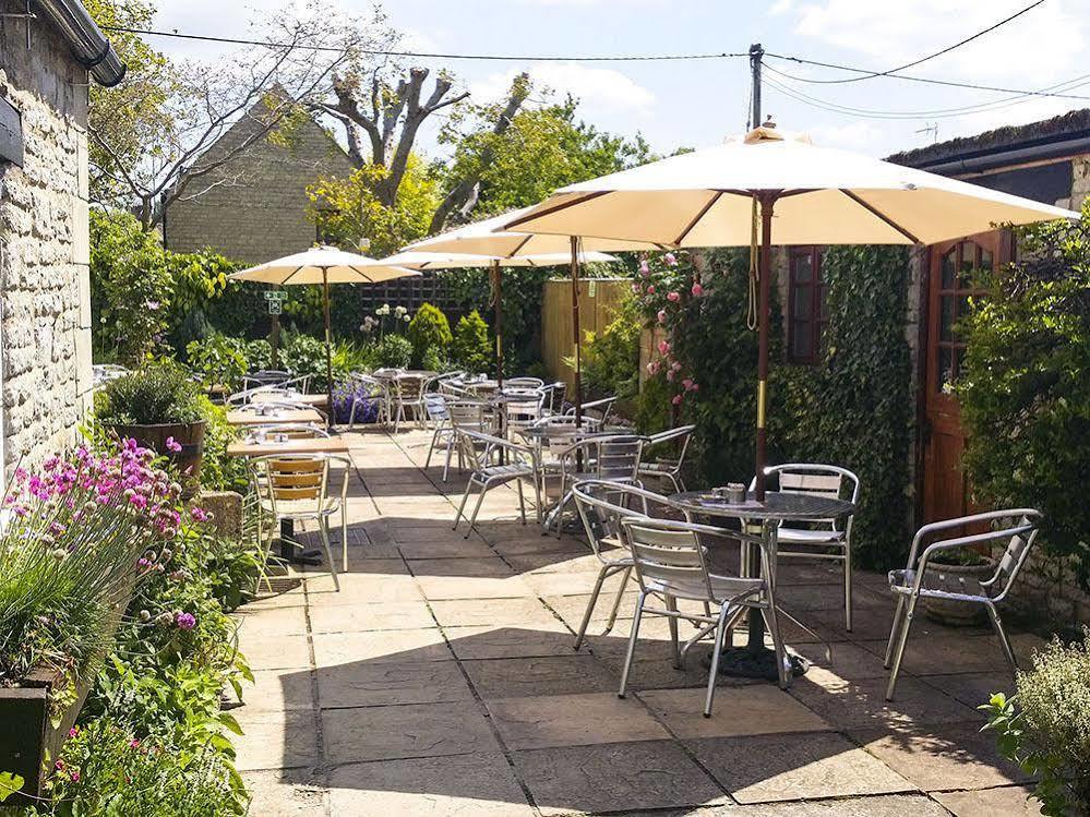 Priory Tearooms Burford With Rooms Exteriör bild